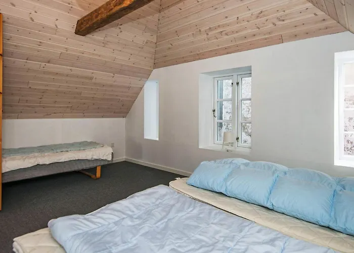 Дом отдыха 6 Person In *